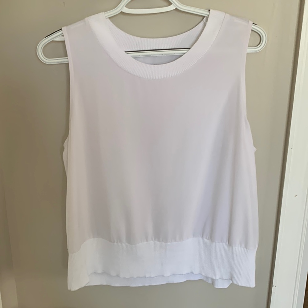 Athleta loose fitting tank sz M